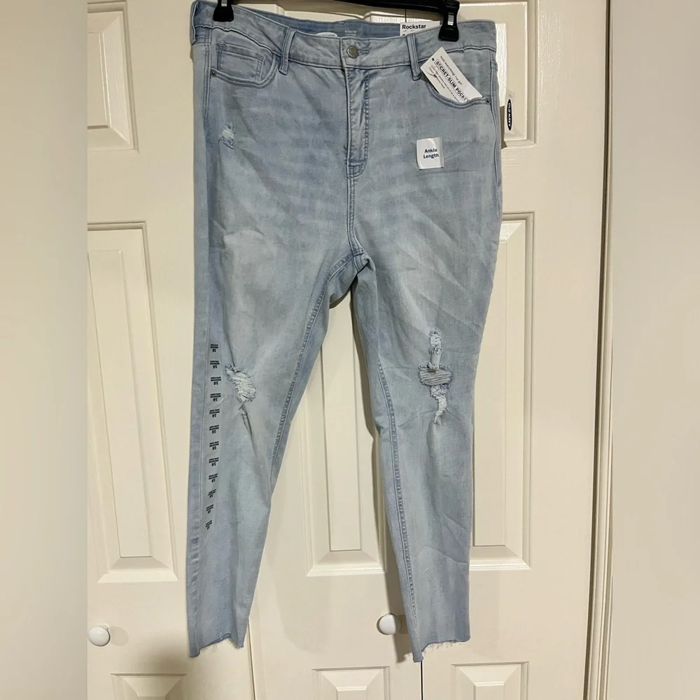 Old Navy Women's Rockstar Super Skinny High‎ Rise Jeans